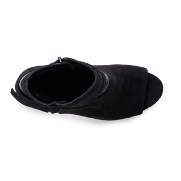 Steve Madden Black Open Toe Strappy Boots - Picture 4 of 5